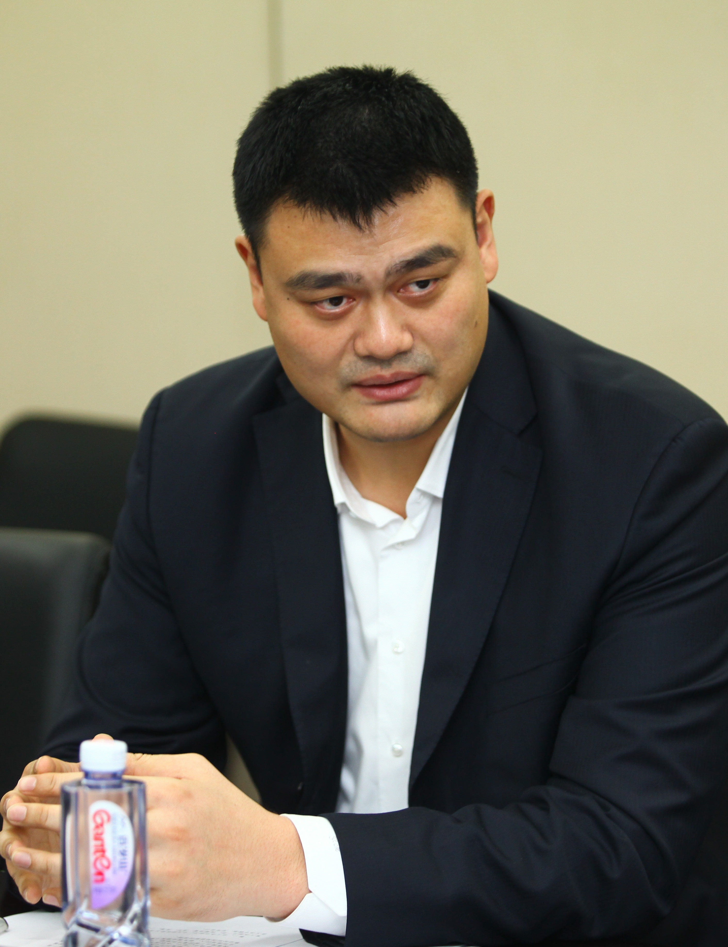速的反手击