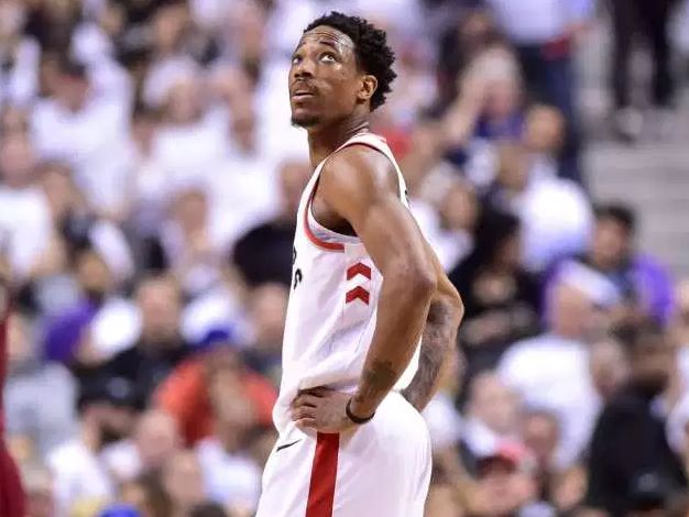 到闪耀赛场 到闪耀赛场