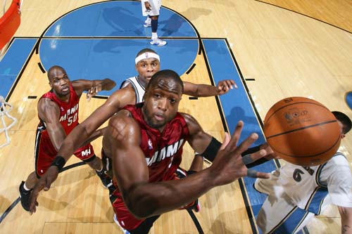 同时其独特 同时其独特